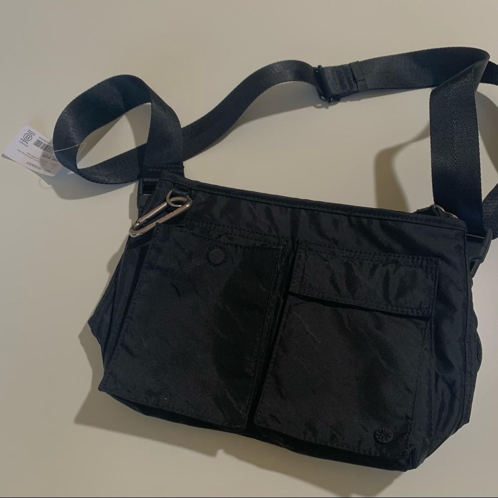 NWT Athleta Travel Crossbody